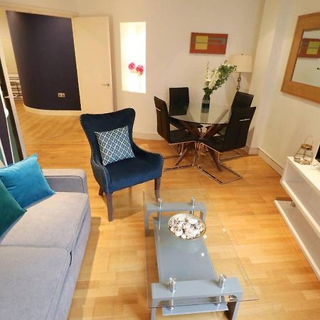Апартаменты Heart Of Leeds City Centre Living - Sleeps 6 Экстерьер фото
