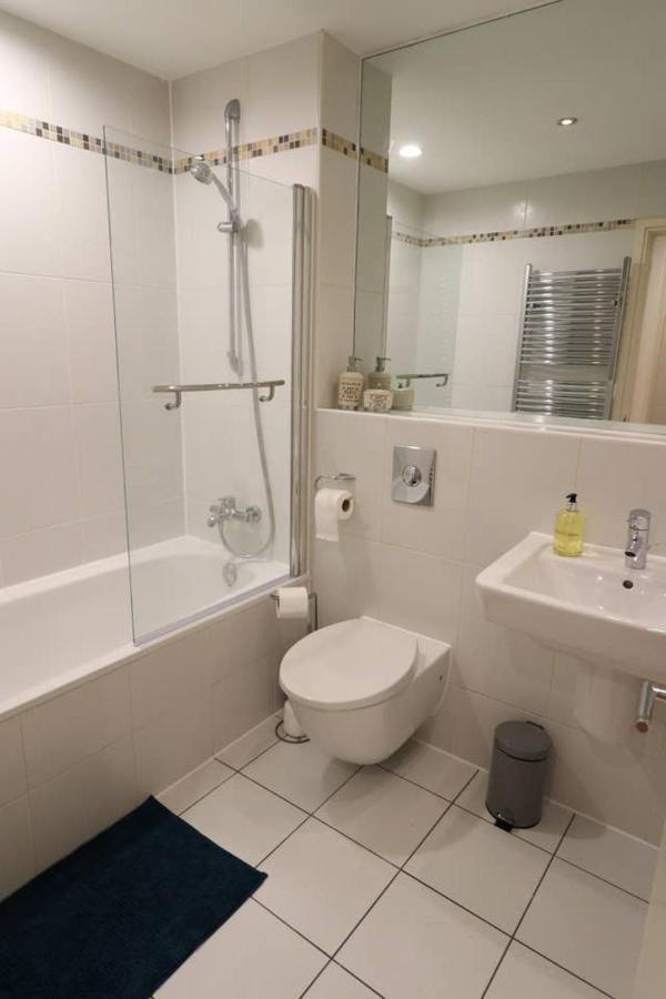 Апартаменты Heart Of Leeds City Centre Living - Sleeps 6 Экстерьер фото